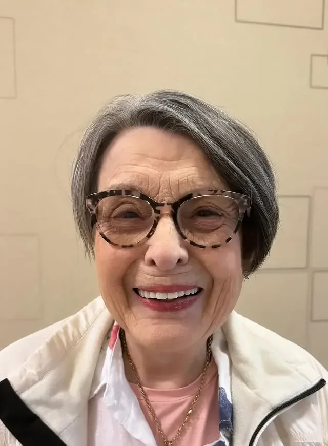 Maria — Coroas de Cerâmica na Zafinne Odontologia